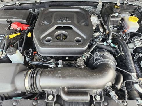 Certified 2024 Jeep Wrangler Sahara image 30