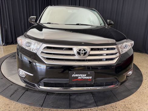 Used 2012 Toyota Highlander Limited w/ Tow Pkg image 13
