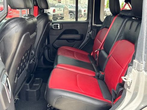 Used 2023 Jeep Wrangler Unlimited Rubicon 4xe AWD/4WD image 19