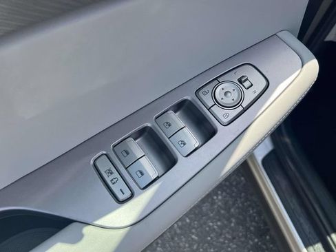 Used 2024 Hyundai Palisade SEL AWD/4WD image 18