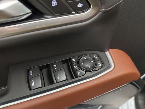 New 2026 GMC Sierra 2500 Denali Ultimate AWD/4WD image 25