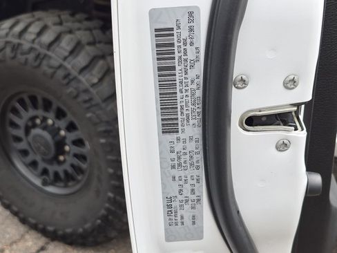 Used 2016 RAM 2500 Power Wagon Laramie AWD/4WD image 25