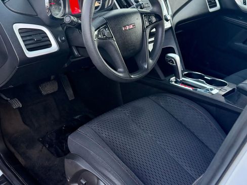 Used 2014 GMC Terrain SLE image 12