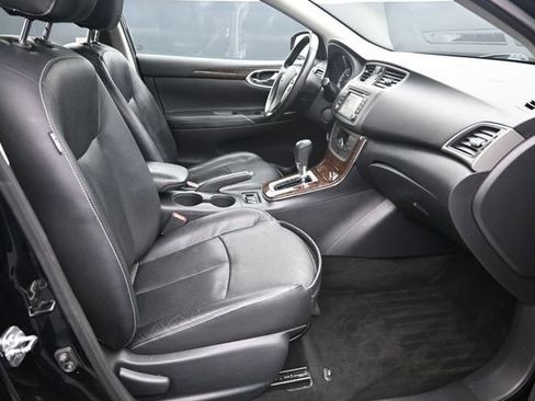 Used 2014 Nissan Sentra SL w/ Premium Package FWD image 17