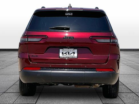Used 2023 Jeep Grand Cherokee L Altitude AWD/4WD image 4