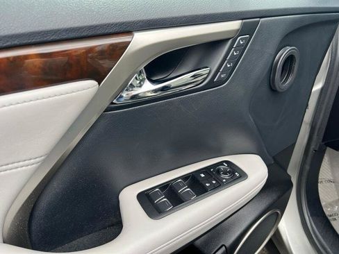 Used 2019 Lexus RX 350 AWD image 25