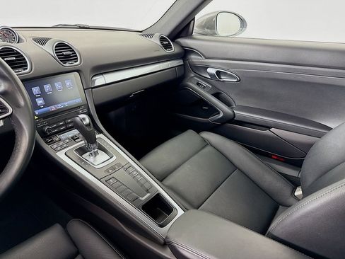 Certified 2022 Porsche 718 Cayman S image 25