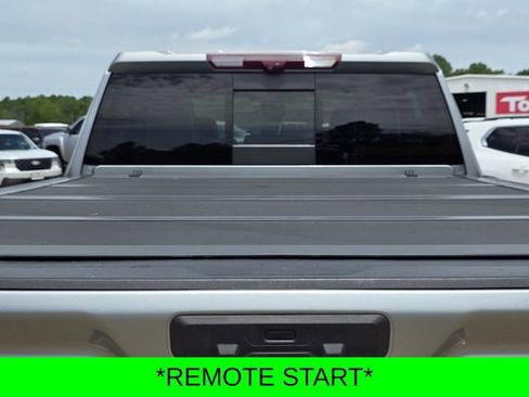 Used 2024 GMC Sierra 2500 Denali Ultimate AWD/4WD image 13