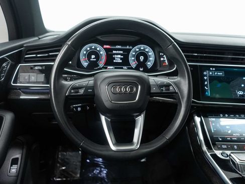 Used 2023 Audi Q7 3.0T Premium w/ Convenience Package AWD/4WD image 17