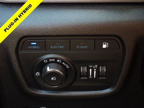 Used 2022 Jeep Grand Cherokee Limited 4xe AWD/4WD image 20