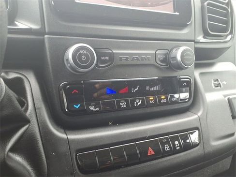 Used 2023 RAM ProMaster 2500 image 21