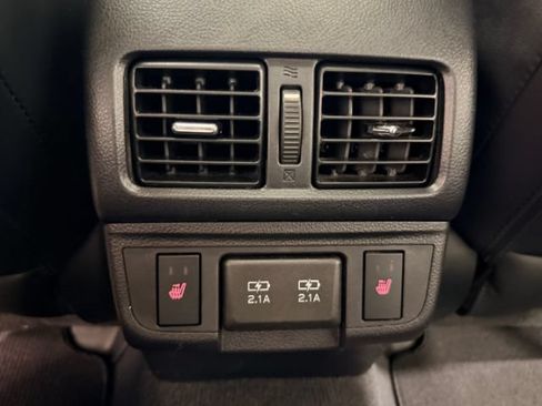 Used 2019 Subaru Legacy 2.5i Limited AWD/4WD image 27