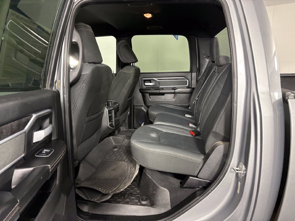 Used 2023 RAM 3500 Big Horn w/ Night Edition AWD/4WD image 28