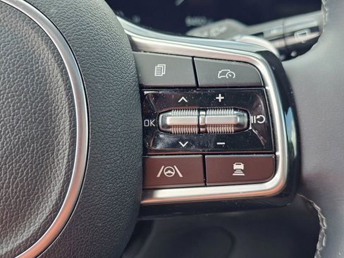 Used 2025 Kia Sorento SX Prestige image 23