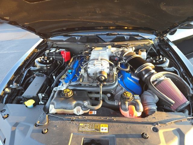 Used 2012 Ford Mustang Shelby GT500 RWD image 23