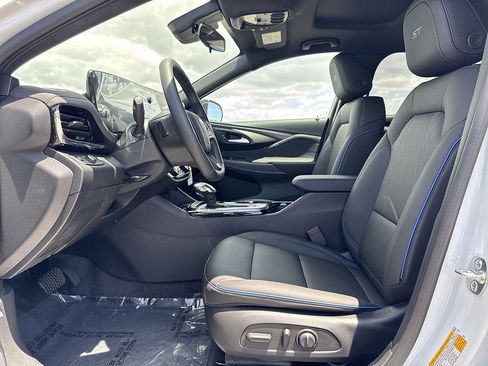 New 2026 Buick Envista Sport Touring w/ Convenience I Package FWD image 20
