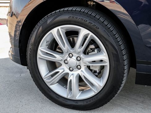 Used 2021 Land Rover Range Rover Velar R-Dynamic S image 64