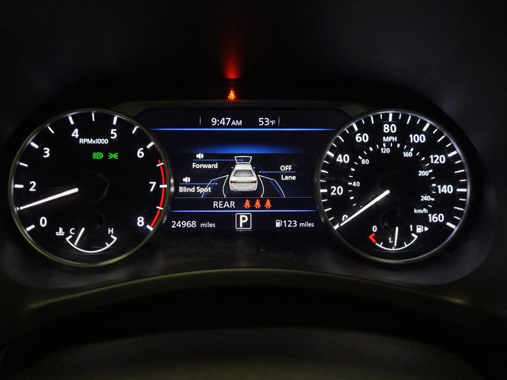 Used 2024 Nissan Sentra SV FWD image 23