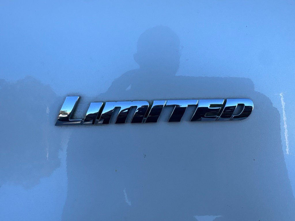 Used 2023 Toyota 4Runner Limited AWD/4WD image 12