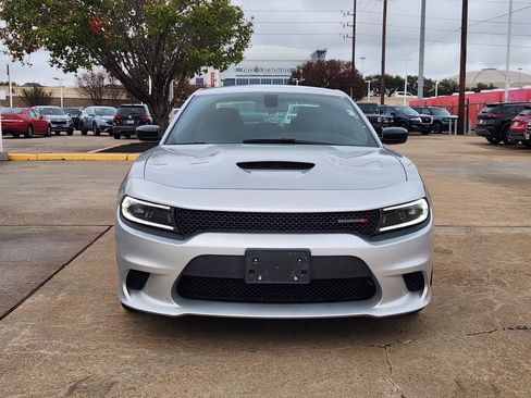 Used 2023 Dodge Charger GT image 3
