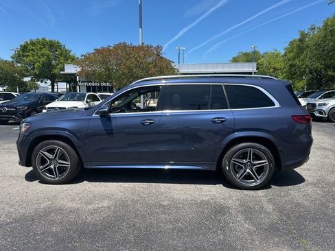 Certified 2024 Mercedes-Benz GLS 450 4MATIC image 3