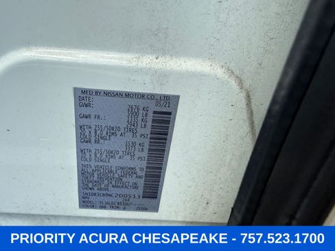 Used 2022 Nissan Pathfinder SL w/ SL Premium Package FWD image 19