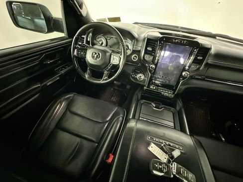 Used 2022 RAM 1500 Limited AWD/4WD image 9