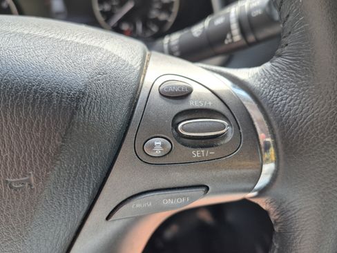 Used 2022 Nissan Murano SV w/ SV Midnight Edition Package FWD image 30