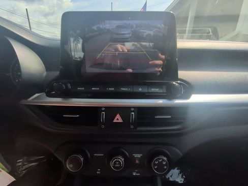 Used 2022 Kia Forte Sedan FWD image 18