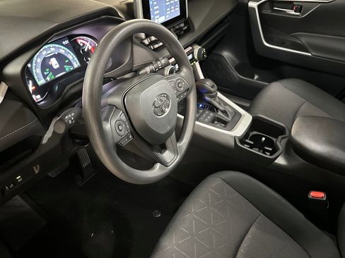 New 2025 Toyota RAV4 XLE image 9