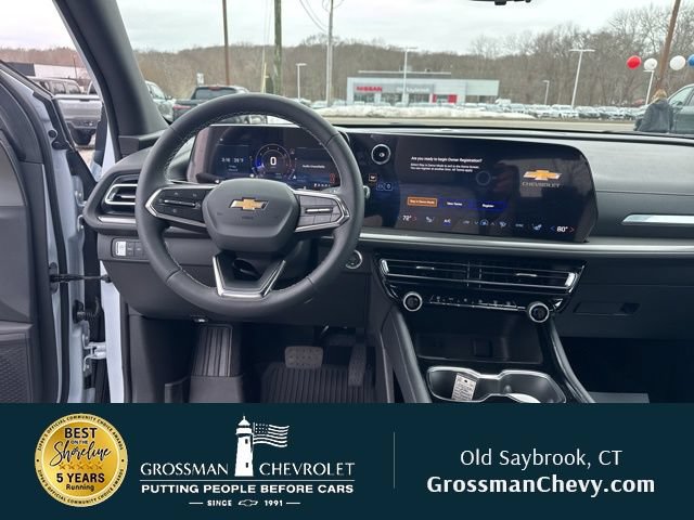 Used 2026 Chevrolet Traverse LT w/ Driver Confidence Package AWD/4WD image 17
