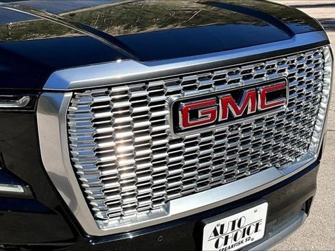 Used 2021 GMC Yukon XL Denali AWD/4WD image 34