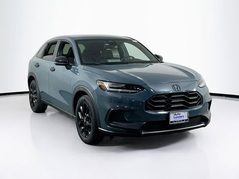 Used 2023 Honda HR-V Sport image 3