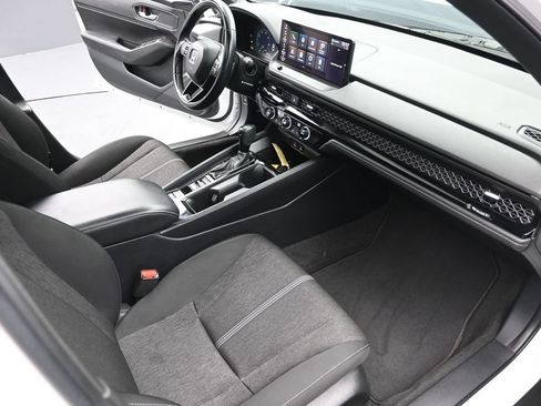 Used 2023 Honda Accord Sport image 22