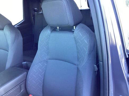 Used 2025 Toyota Tacoma SR5 image 12