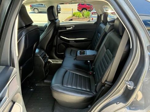 Certified 2023 Ford Edge SEL w/ Convenience Package AWD/4WD image 13