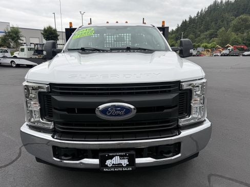 Used 2019 Ford F350 XL w/ XL Value Package RWD image 4