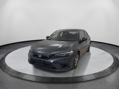 Used 2024 Honda Civic LX image 1