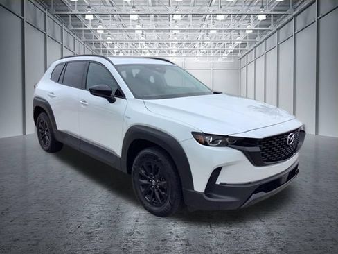 Used 2025 MAZDA CX-50 AWD 2.5 Hybrid w/ Premium Pkg image 3