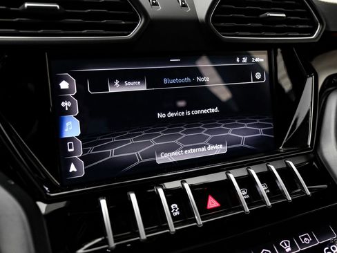 Used 2021 Lamborghini Urus image 82