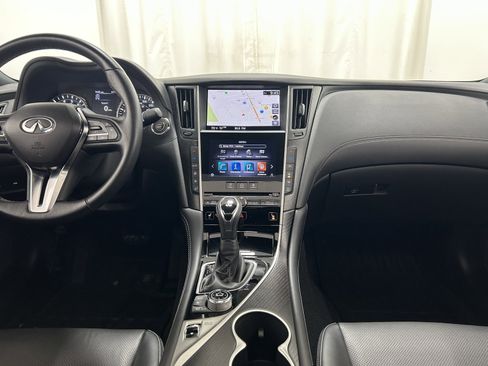 Used 2022 INFINITI Q50 Sensory image 9