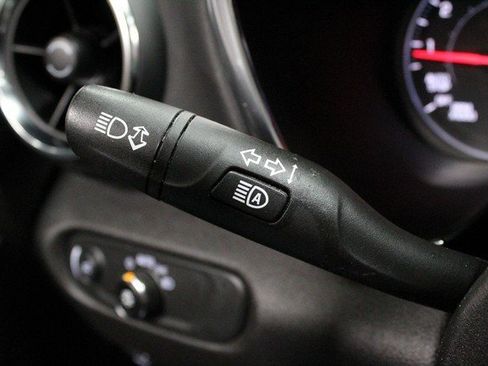 Certified 2024 Chevrolet Blazer LT w/ Convenience Package image 20