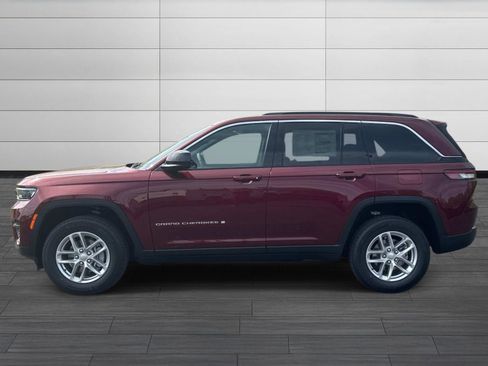 New 2026 Jeep Grand Cherokee Laredo X AWD/4WD image 7