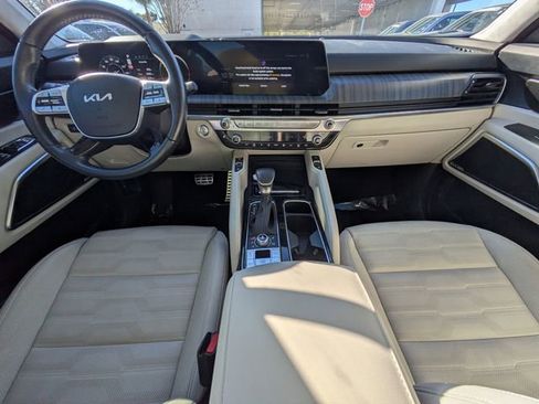 Used 2024 Kia Telluride SX Prestige image 12