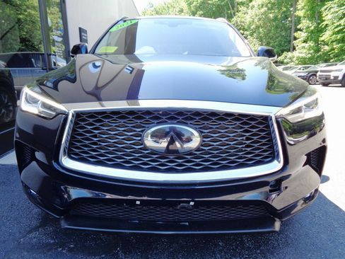 Used 2021 INFINITI QX50 Luxe AWD/4WD image 2