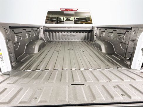 New 2026 GMC Sierra 3500 Denali Ultimate AWD/4WD image 21