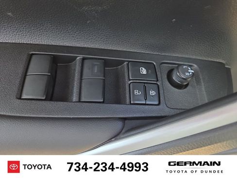 New 2026 Toyota Corolla Cross LE FWD image 33