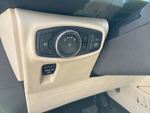 Used 2019 Lincoln Nautilus Reserve AWD/4WD image 12