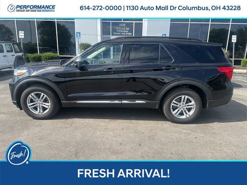 Used 2022 Ford Explorer XLT w/ Equipment Group 202A AWD/4WD image 7