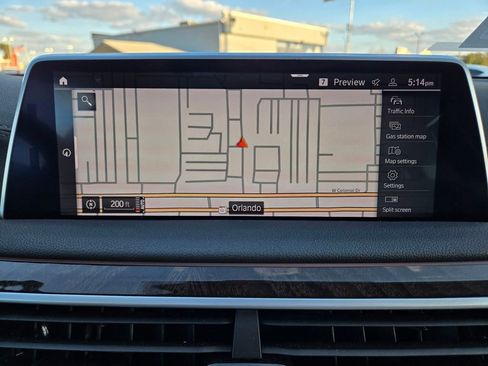 Used 2020 BMW 740i w/ Premium Package image 31